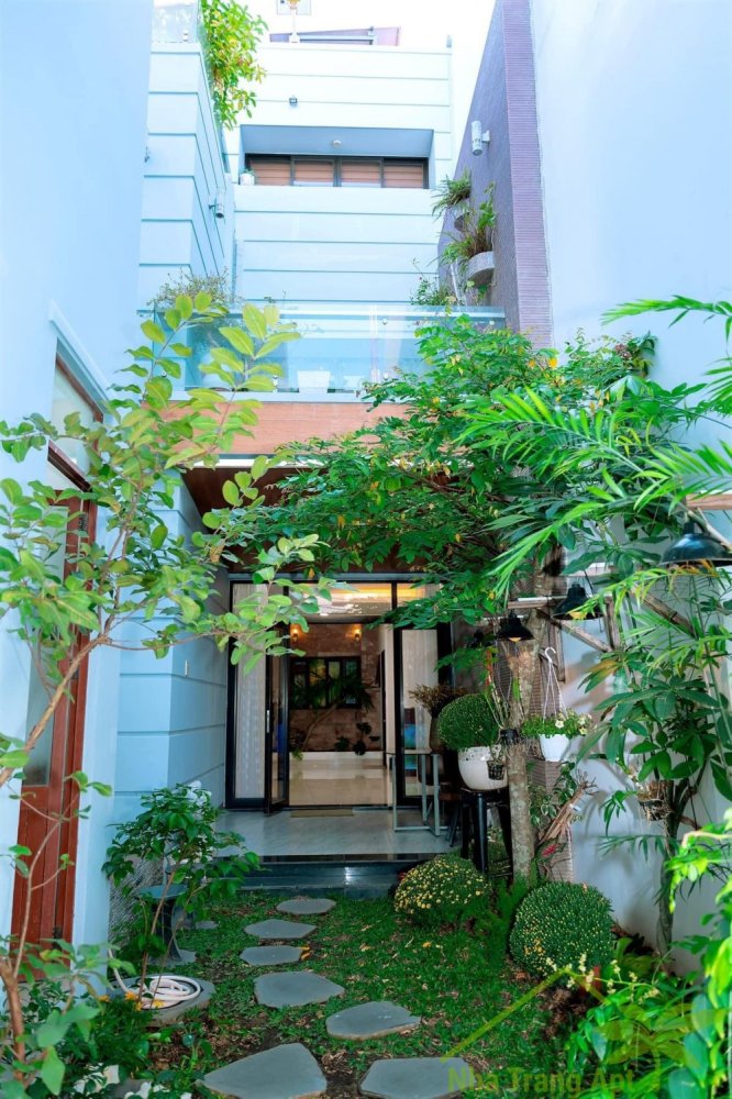 5 bedrooms Villa in Nha Trang, Vietnam No. 13944