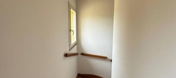 3 rooms Apartment in Modena, Italy No. 149130 15