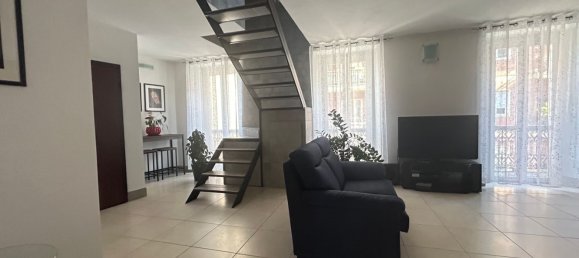 8 rooms Duplex in Turin, Italy No. 64751 2