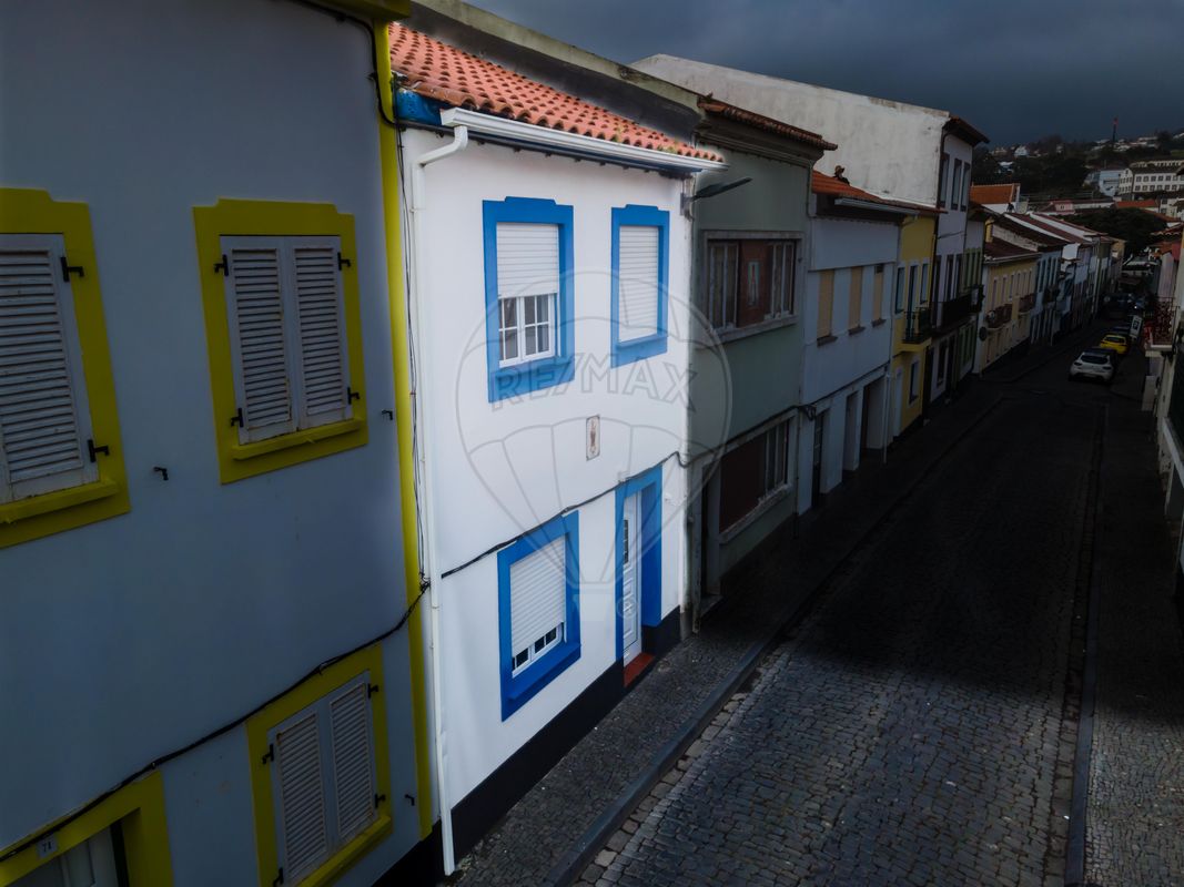 2 غرف نوم منزل في Angra do Heroismo, Portugal رقم 44482