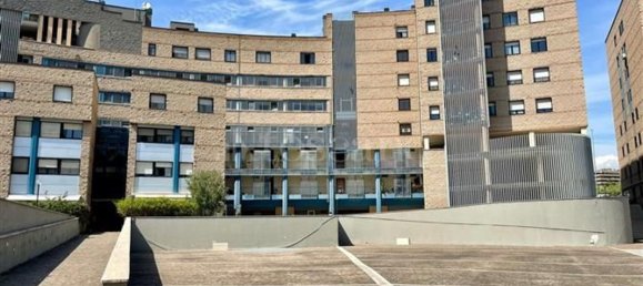 3 rooms Apartment in Rome, Italy No. 121049 23