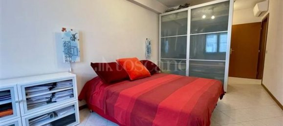 3 rooms Apartment in Rome, Italy No. 121049 17