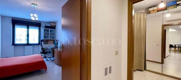 3 rooms Apartment in Rome, Italy No. 121049 15