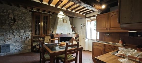 10-Zimmer Haus in Casole d'Elsa, Italy, Nr. 191148 43