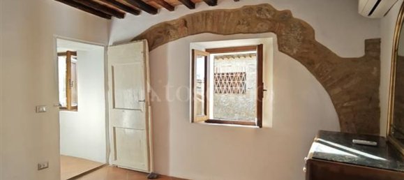 10-Zimmer Haus in Casole d'Elsa, Italy, Nr. 191148 20