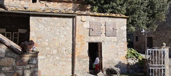 10-Zimmer Haus in Casole d'Elsa, Italy, Nr. 191148 9