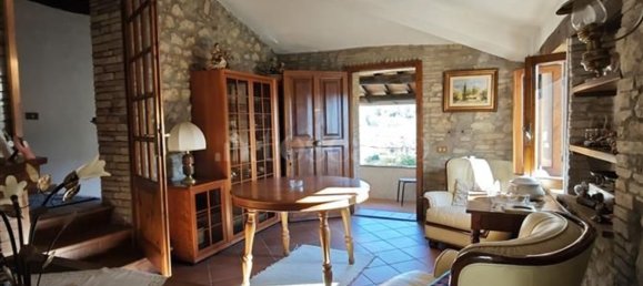 10-Zimmer Haus in Casole d'Elsa, Italy, Nr. 191148 34