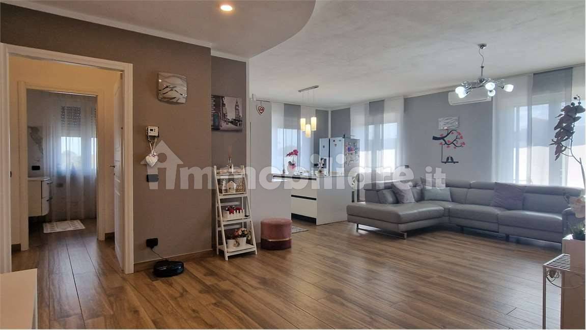 2 bedrooms House in Briga Novarese, Italy No. 365129