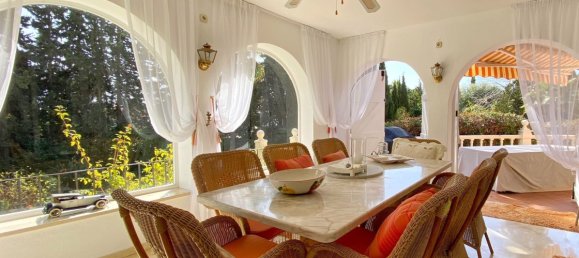 6 bedrooms Villa in Marbella, Spain No. 135357 2