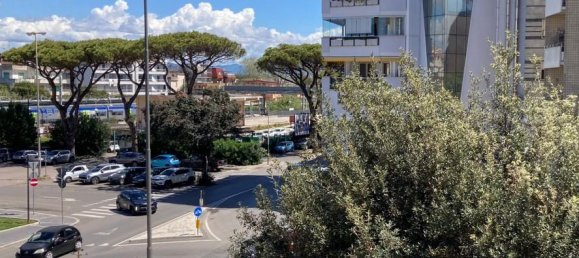 5 rooms Apartment in Nettuno, Italy No. 237771 4