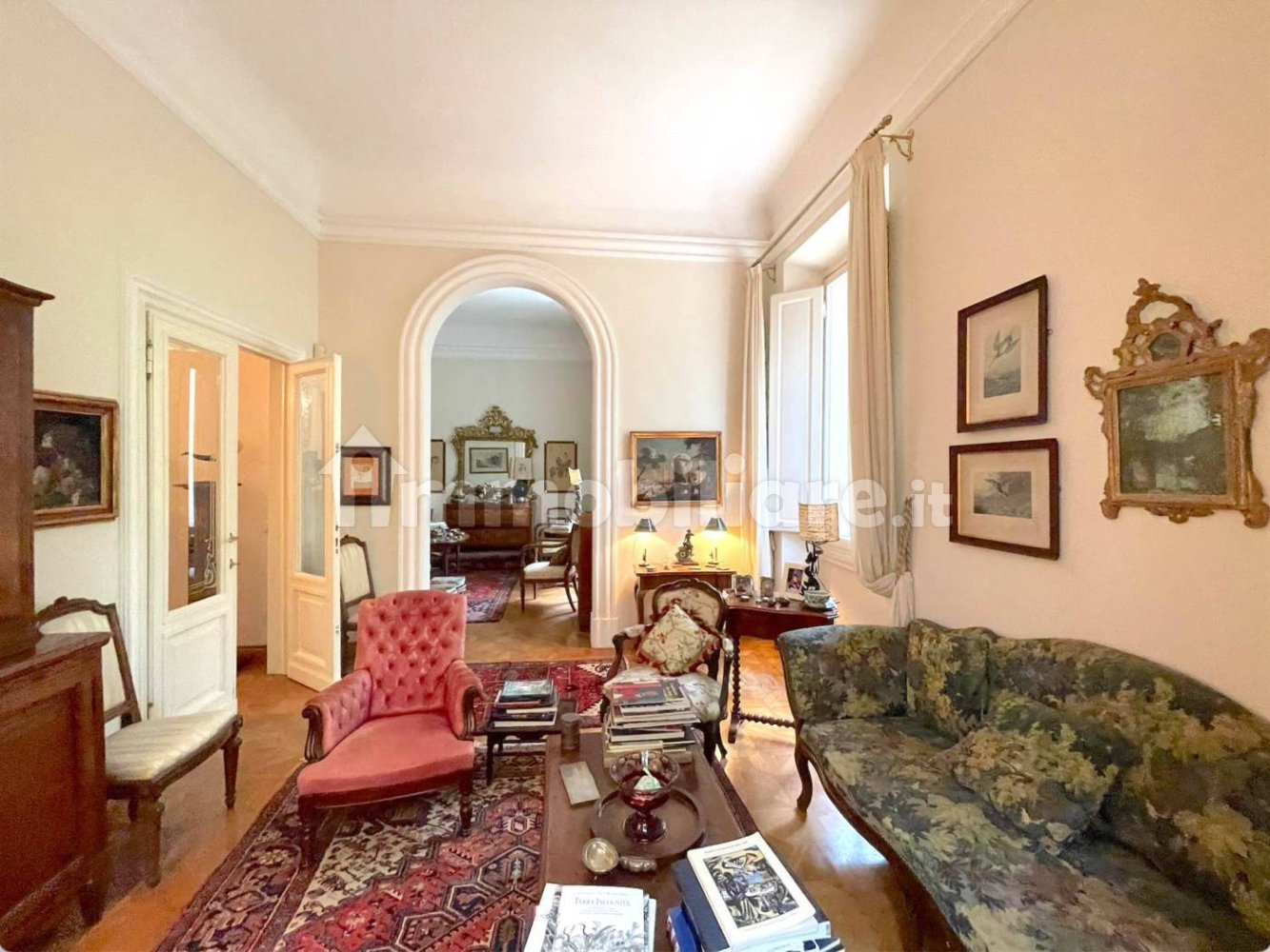 3 chambres Appartement à Florence, Italy No. 337583