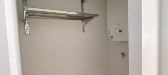 2 rooms Apartment in Alsergrund, Austria No. 156243 4