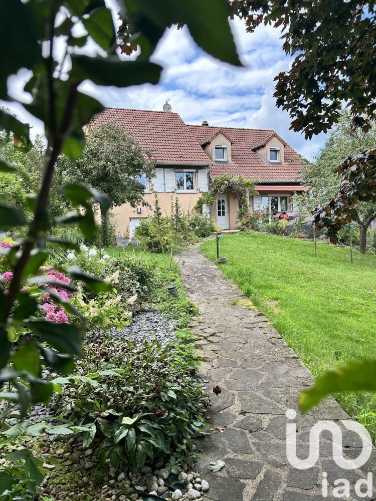 Casa de 8 divisões em Moselle, France N.º 300101