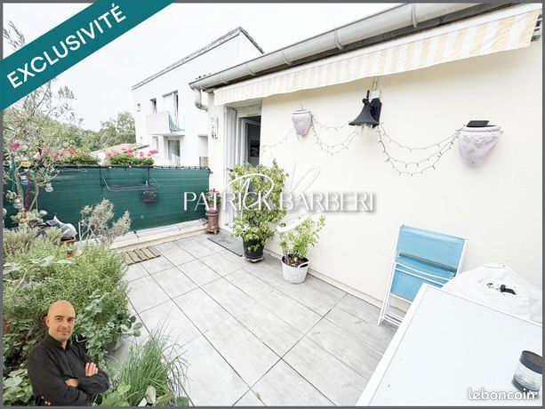 2 chambres Appartement à Menucourt, France No. 304404