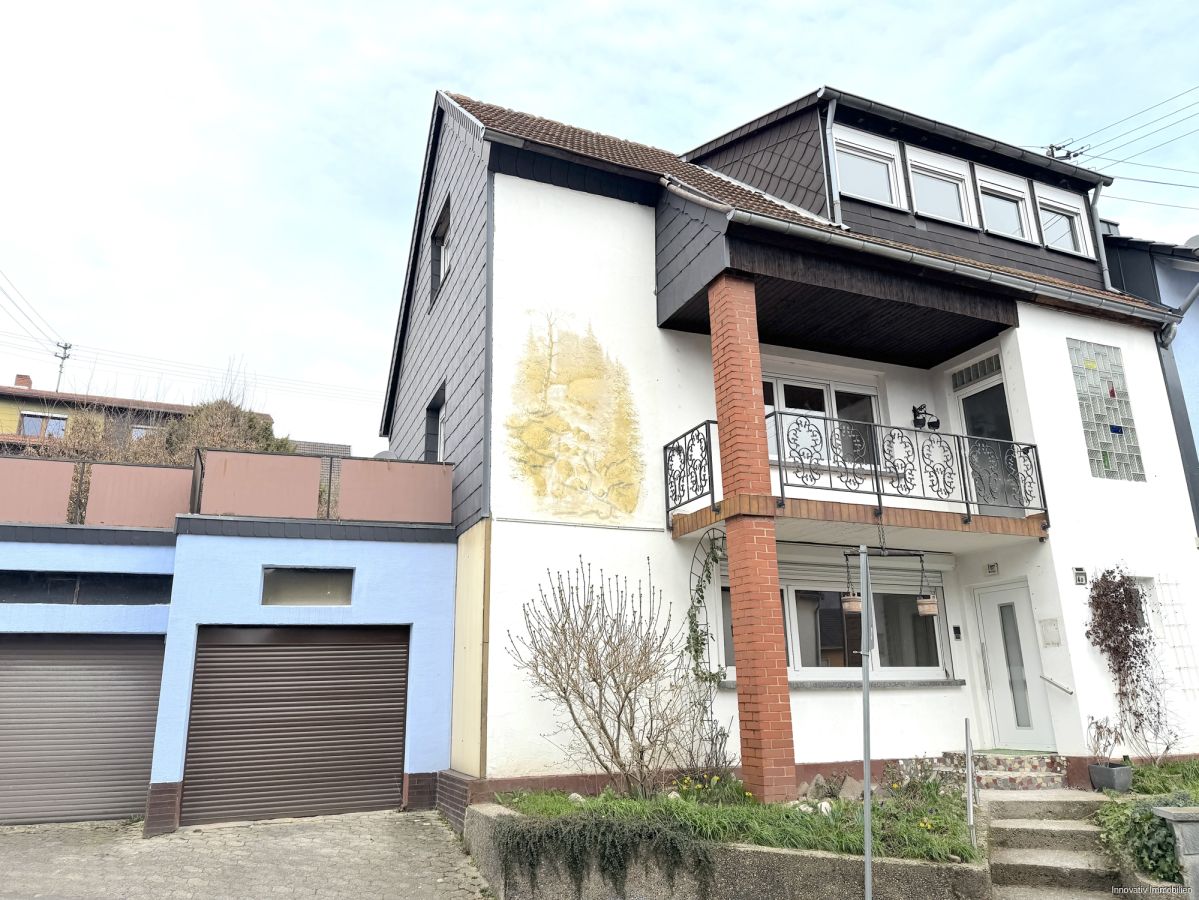 4 bedrooms Townhouse in Saarland, Germany No. 53485