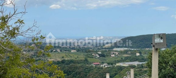 5 Schlafzimmer Haus in Civitella del Tronto, Italy, Nr. 345353 12