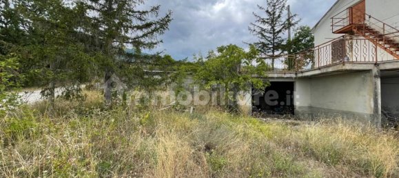 5 Schlafzimmer Haus in Civitella del Tronto, Italy, Nr. 345353 2