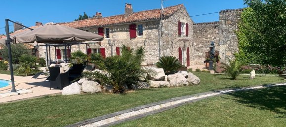 7 bedrooms Castles in Espiens, France No. 294661 8