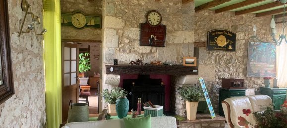 7 bedrooms Castles in Espiens, France No. 294661 17