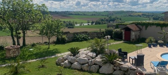 7 bedrooms Castles in Espiens, France No. 294661 7