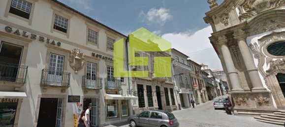 9 chambres Bâtiment à Vila Real, Portugal No. 70784 3