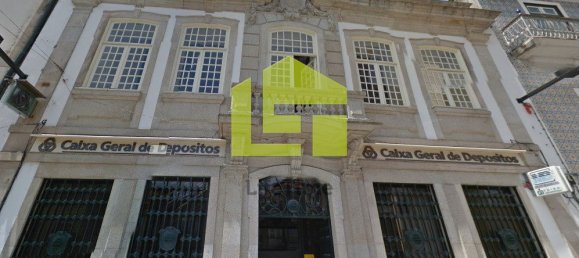 9 chambres Bâtiment à Vila Real, Portugal No. 70784 15