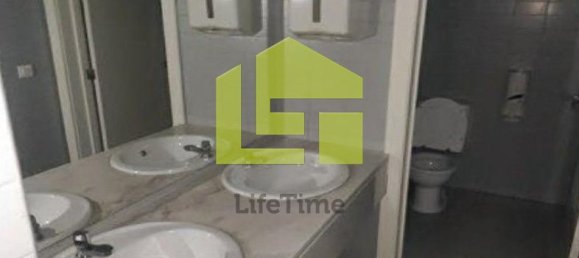 9 chambres Bâtiment à Vila Real, Portugal No. 70784 12