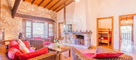 Casa de 4 dormitorios en Povoa de Lanhoso, Portugal No. 185132 34