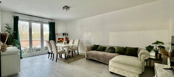 2 bedrooms Apartment in Pontoise, France No. 148718 2