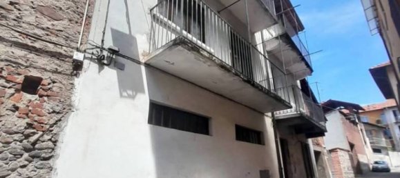 6 bedrooms Villa in Romagnano Sesia, Italy No. 335917 4