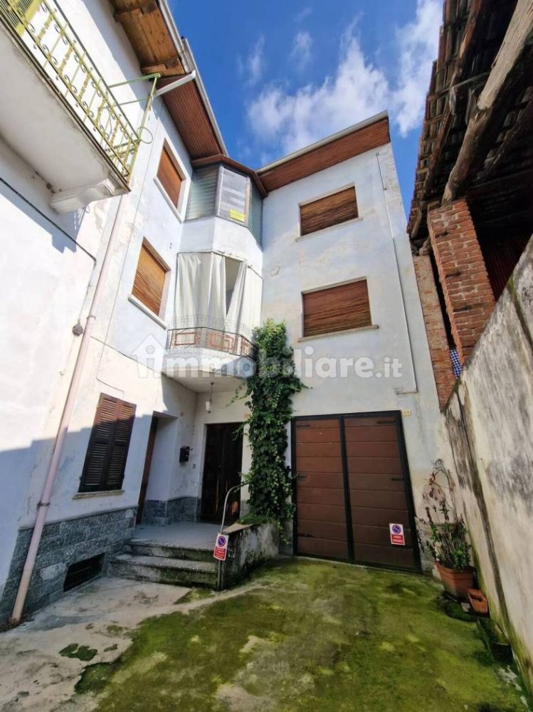 6 bedrooms Villa in Romagnano Sesia, Italy No. 335917