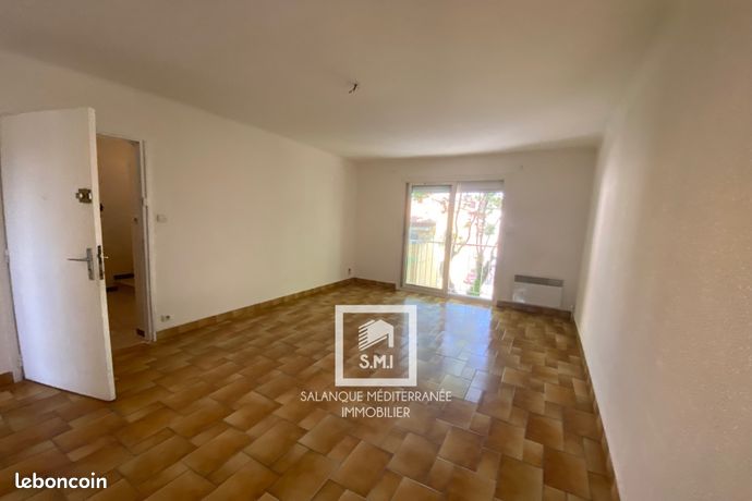 2 bedrooms Apartment in Perpignan, France No. 282962