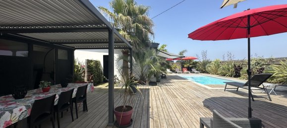 7 bedrooms Castles in Saubrigues, France No. 298770 4