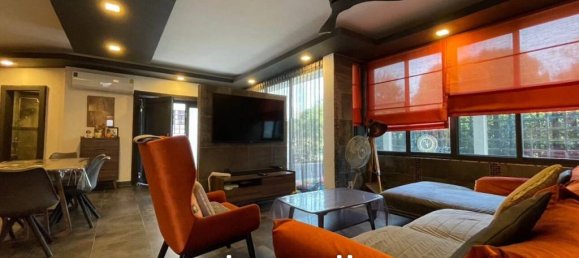 5 bedrooms Villa in Pattaya, Thailand No. 19734 4