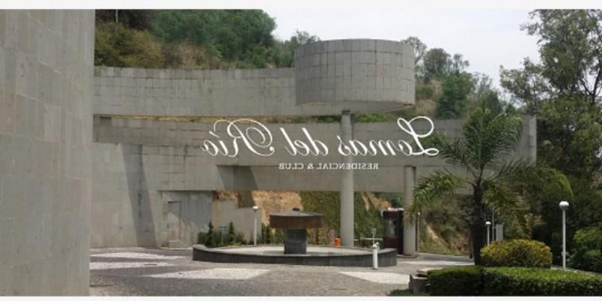  Land in Naucalpan de Juarez, Mexico No. 206777