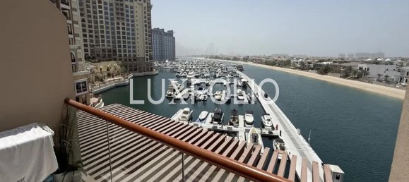 Studio in Palm Jumeirah, UAE No. 100960 2