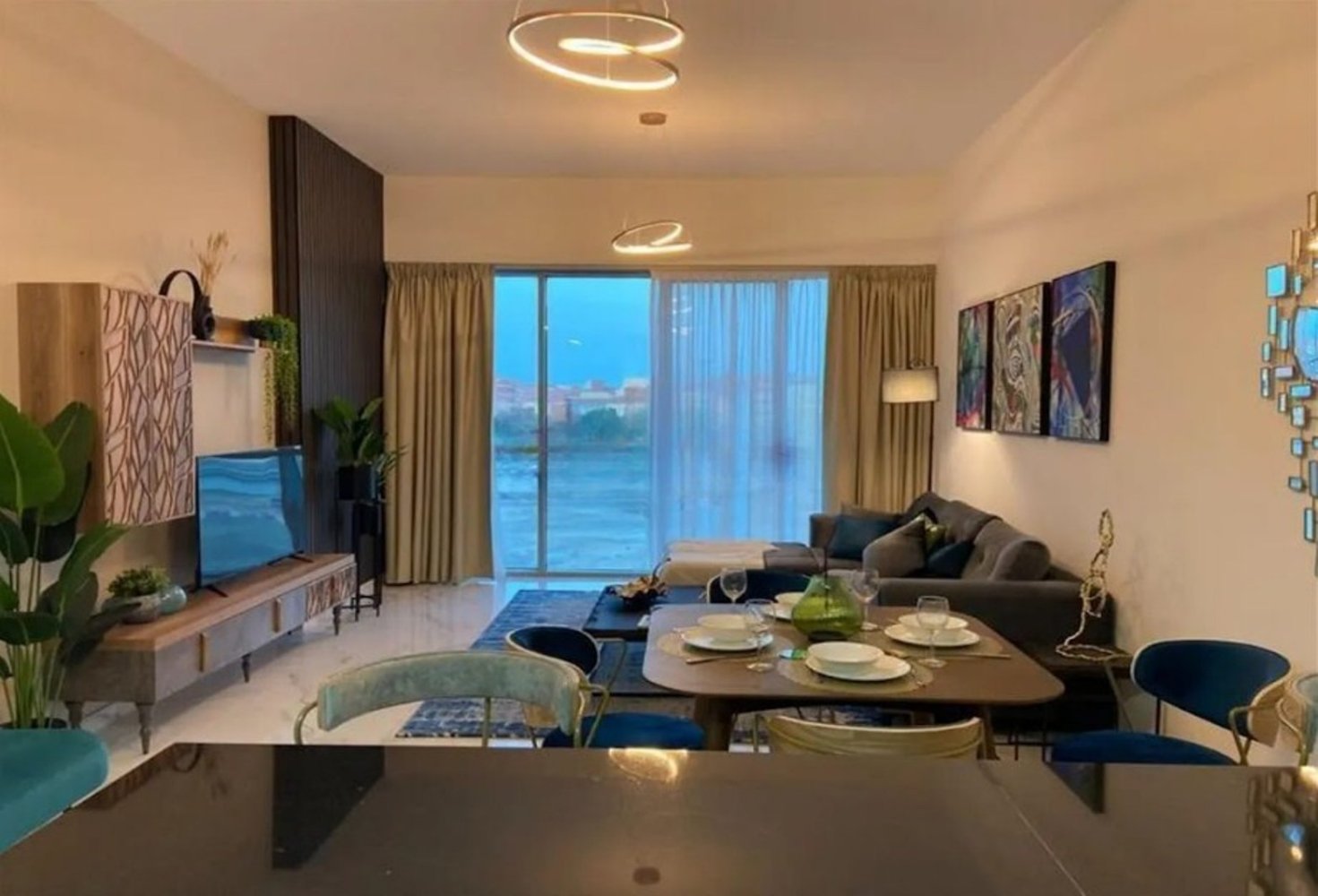 Apartamento de 2 dormitorios en Dubai, UAE No. 21330