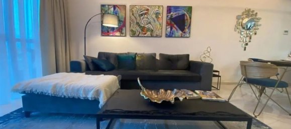 Apartamento de 2 dormitorios en Dubai, UAE No. 21330 3