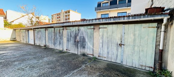 Edificio de 1 habitación en Alfortville, France No. 169894 8