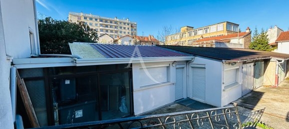 Edificio de 1 habitación en Alfortville, France No. 169894 3