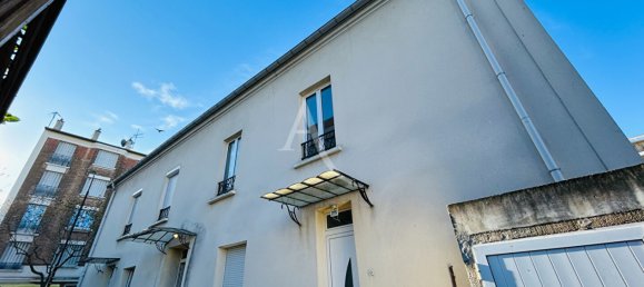 Edificio de 1 habitación en Alfortville, France No. 169894 2