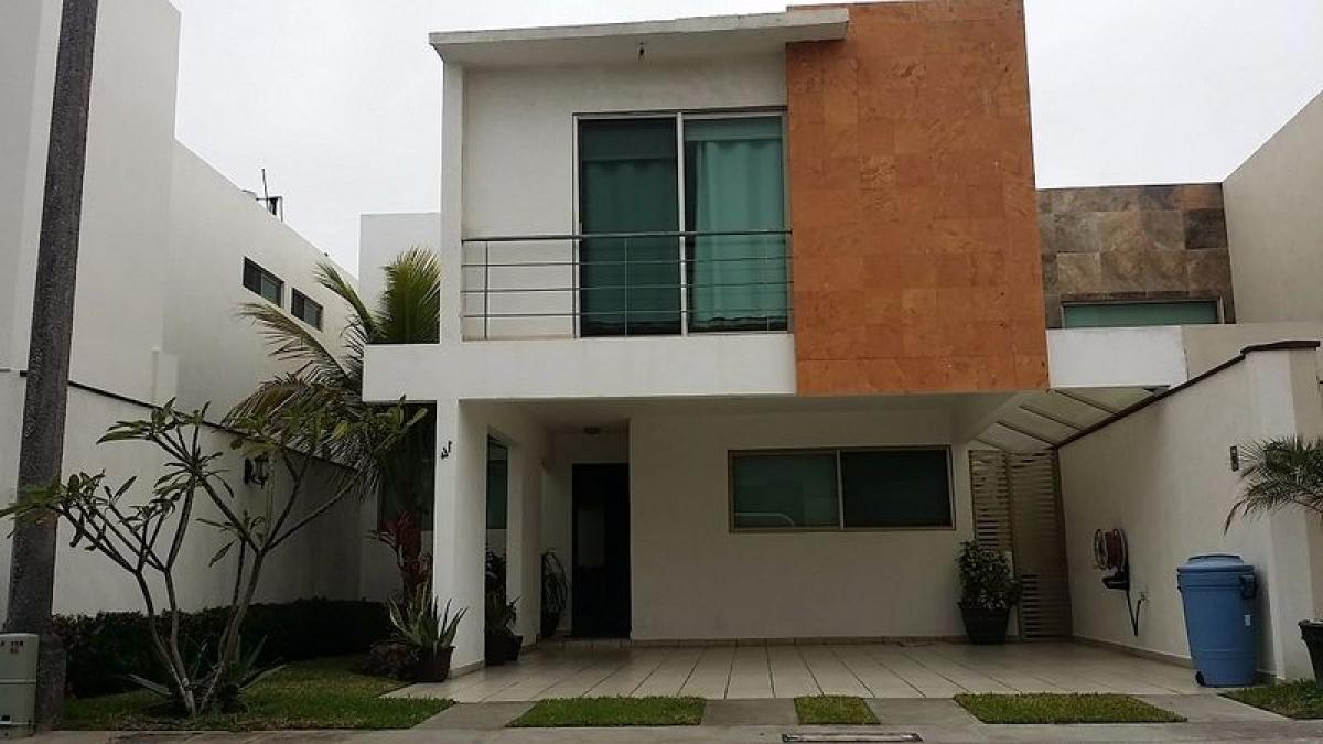 3 bedrooms House in Tijuana, Mexico No. 168804