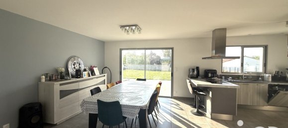 3 bedrooms House in Vienne, France No. 302631 23