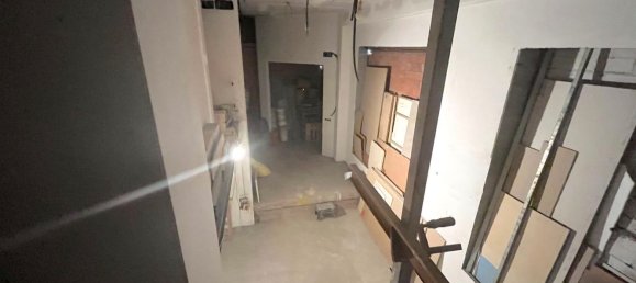 268m² Commercial property in Basque Autonomous Community, Spain No. 163297 12