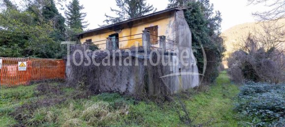 Studio in Terni, Italy No. 1516 11