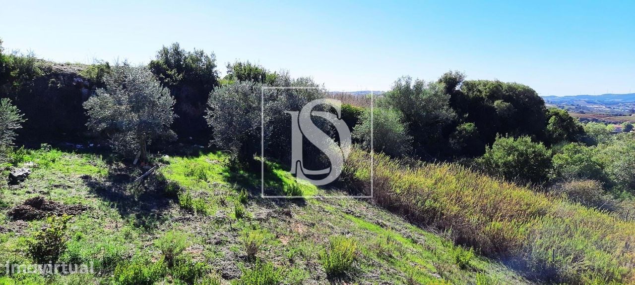Земельный участок 720м² в Аленкер, Португалия № 218919