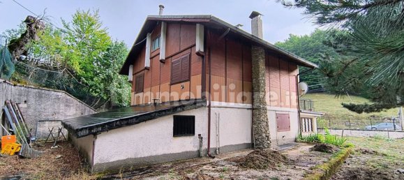 3 Schlafzimmer Villa in Tagliacozzo, Italy, Nr. 346892 3