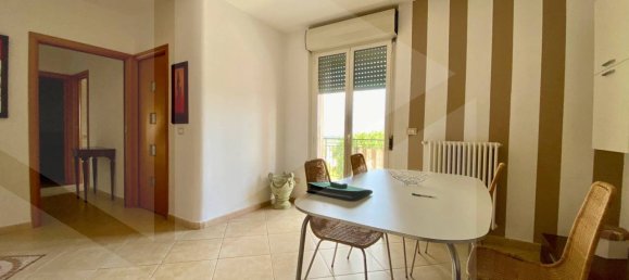 Квартира с 3 комнатами в Пало дель Колле, Италия № 233950 3