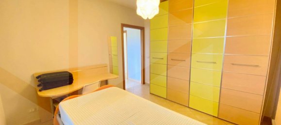 Квартира с 3 комнатами в Пало дель Колле, Италия № 233950 23