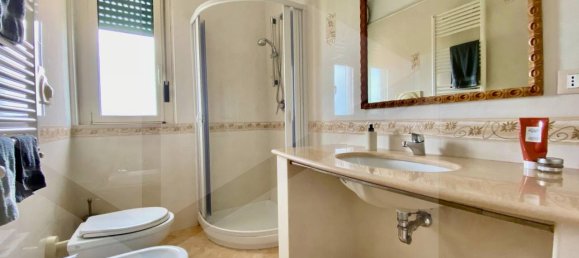 Квартира с 3 комнатами в Пало дель Колле, Италия № 233950 8